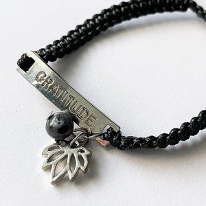 "Gratitude Bracelet" - handmade, Yogi Surprise - Lotus Flower & Labradorite